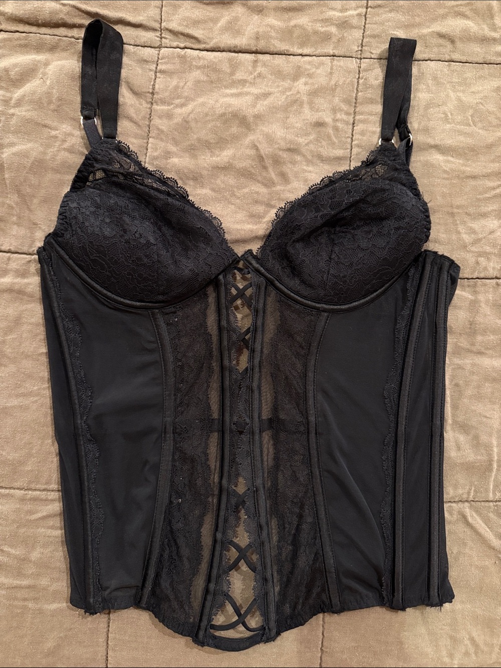 Victoria’s Secret black corset 34c